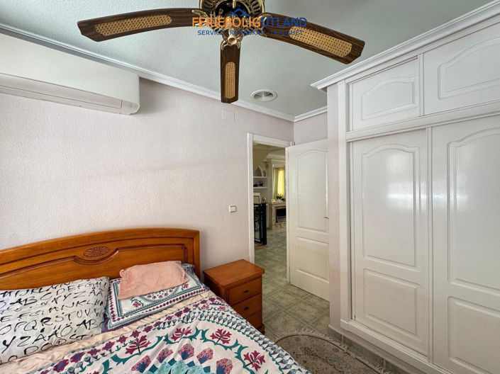 Image No.24-3 Bed Bungalow for sale