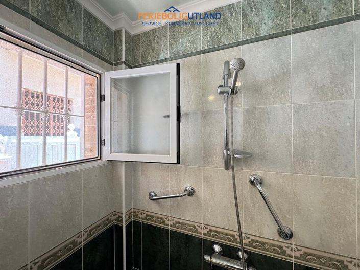 Image No.27-3 Bed Bungalow for sale