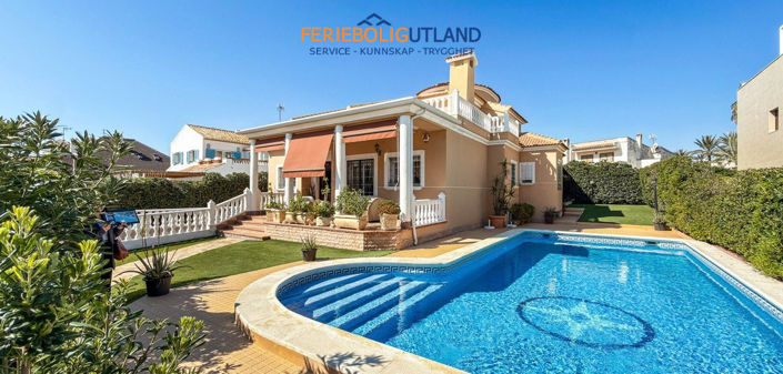 Image No.2-5 Bed Villa for sale