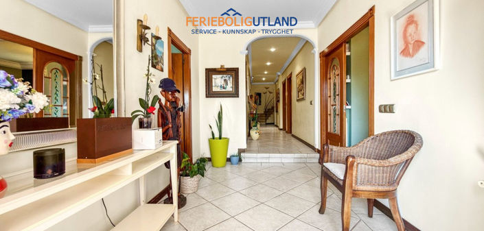 Image No.25-5 Bed Villa for sale