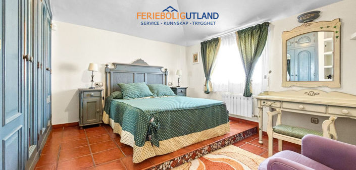 Image No.39-5 Bed Villa for sale