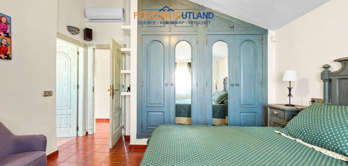 Image No.40-5 Bed Villa for sale