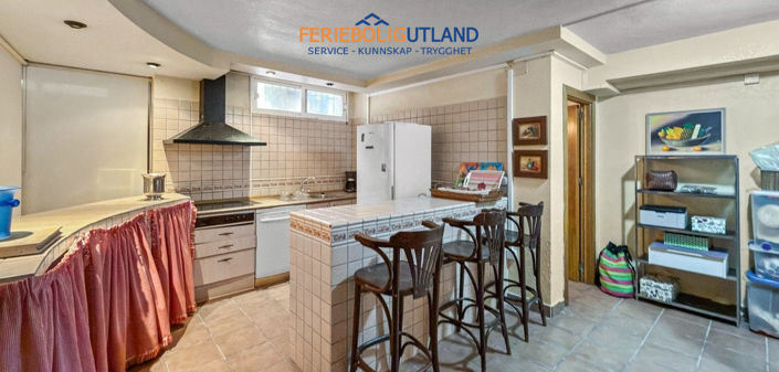 Image No.45-5 Bed Villa for sale