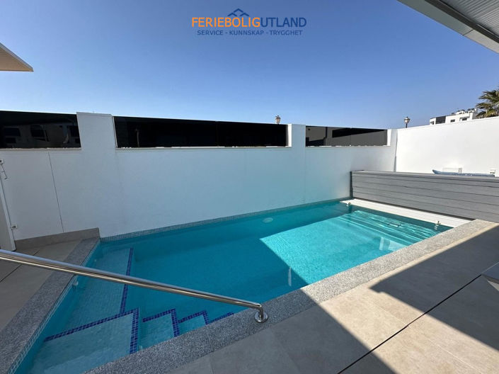 Image No.3-3 Bed Villa for sale