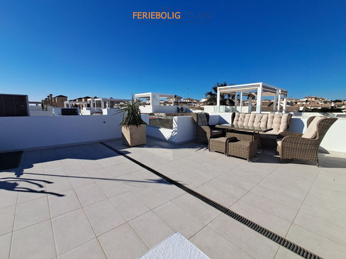 Image No.24-3 Bed Villa for sale