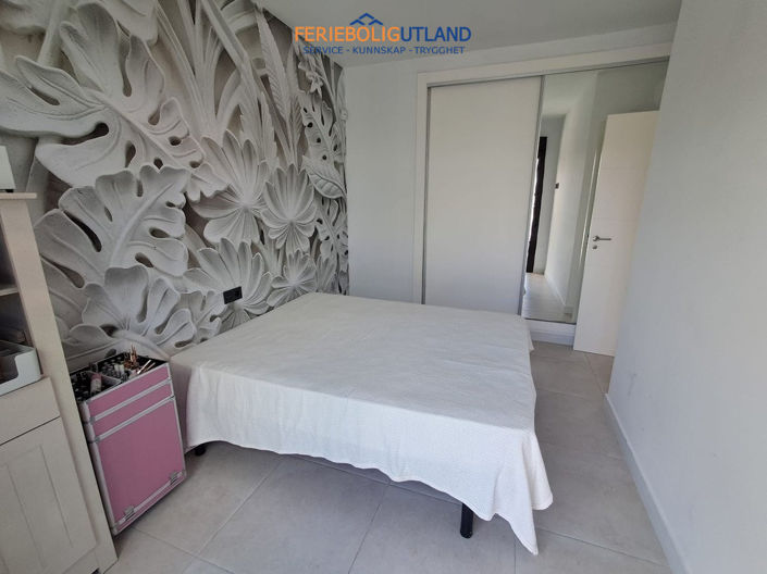 Image No.7-3 Bed Villa for sale