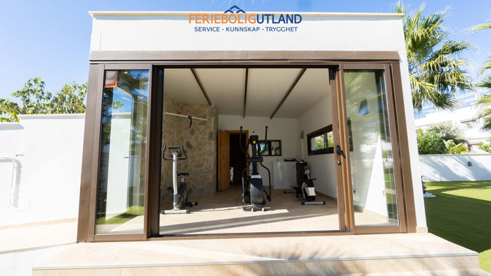 Image No.25-3 Bed Apartment for sale