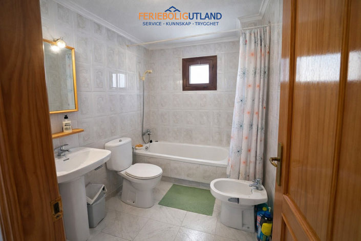 Image No.13-2 Bed Apartment for sale