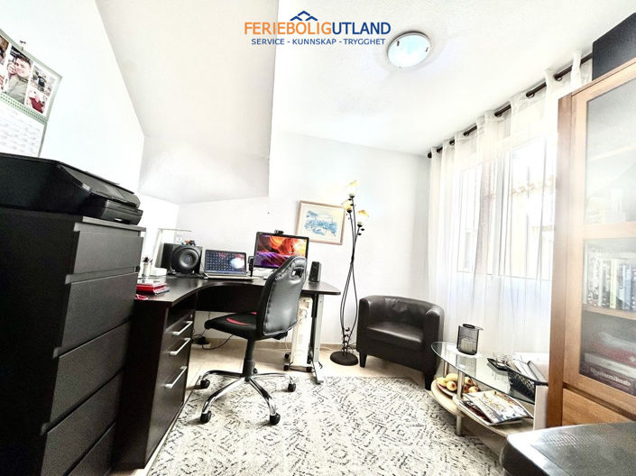 Image No.13-3 Bed Apartment for sale