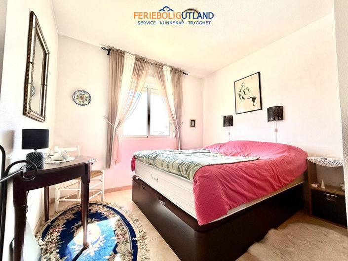 Image No.17-3 Bed Apartment for sale