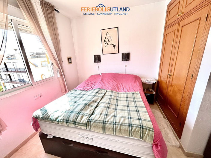 Image No.18-3 Bed Apartment for sale