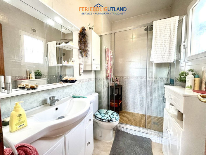 Image No.25-3 Bed Apartment for sale