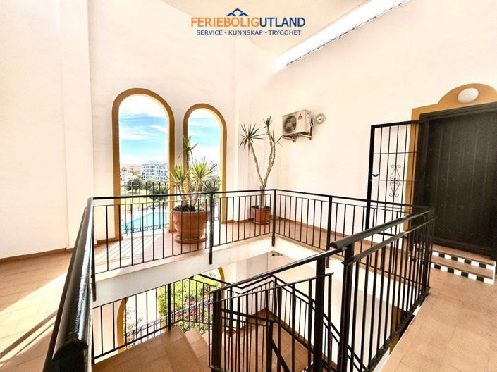 Image No.27-3 Bed Apartment for sale