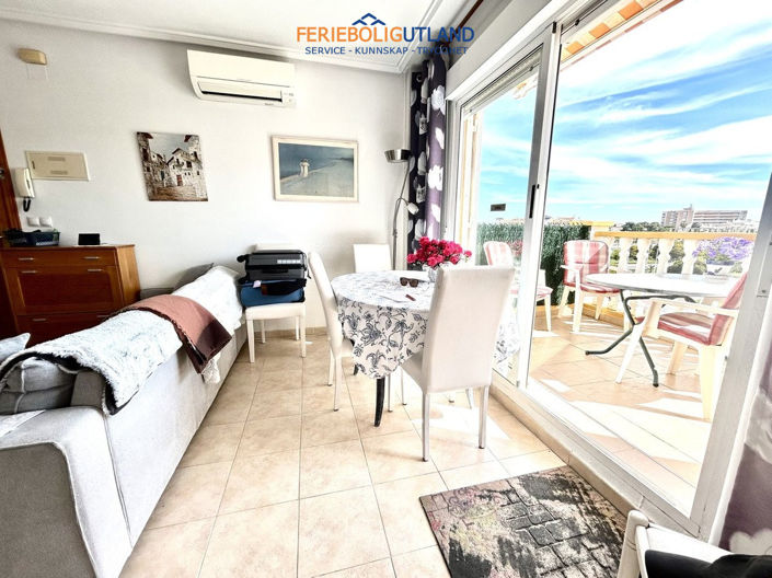 Image No.8-3 Bed Apartment for sale