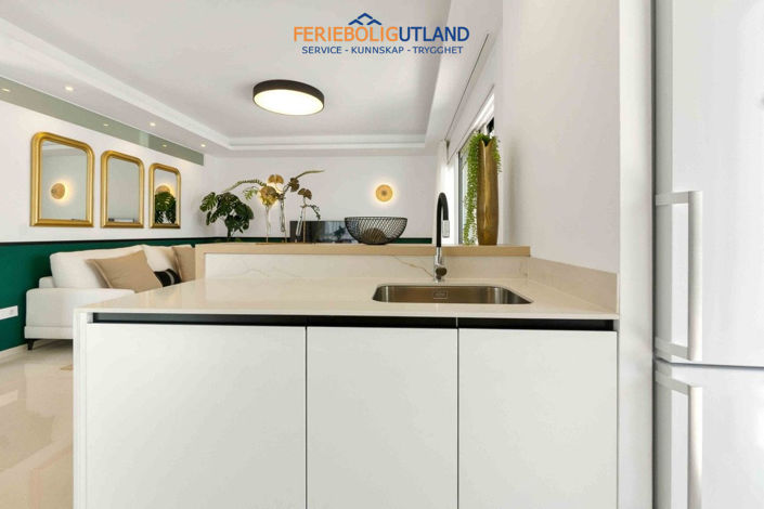 Image No.21-2 Bed Apartment for sale