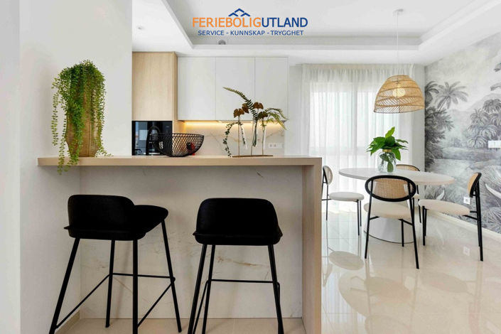 Image No.23-2 Bed Apartment for sale