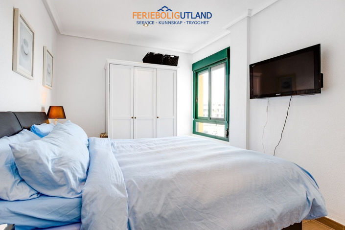 Image No.17-2 Bed Apartment for sale