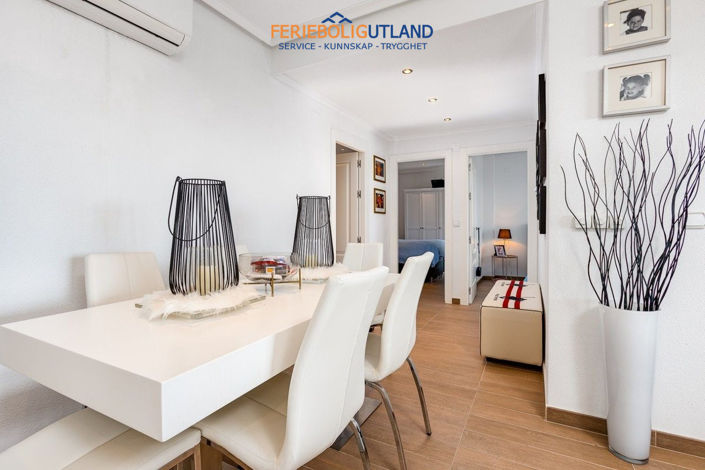 Image No.20-2 Bed Apartment for sale