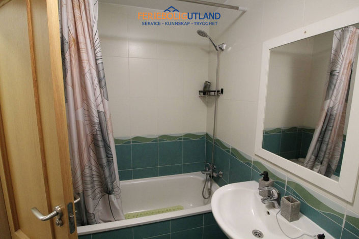 Image No.18-2 Bed Apartment for sale