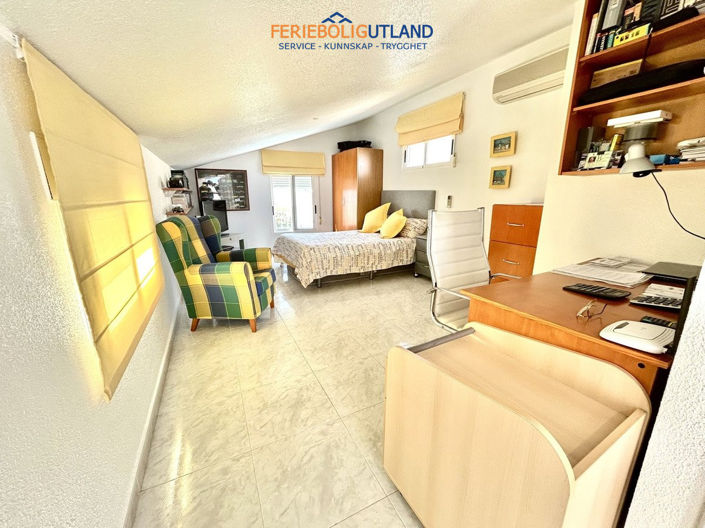 Image No.18-4 Bed Villa for sale