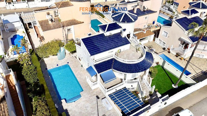 Image No.2-4 Bed Villa for sale