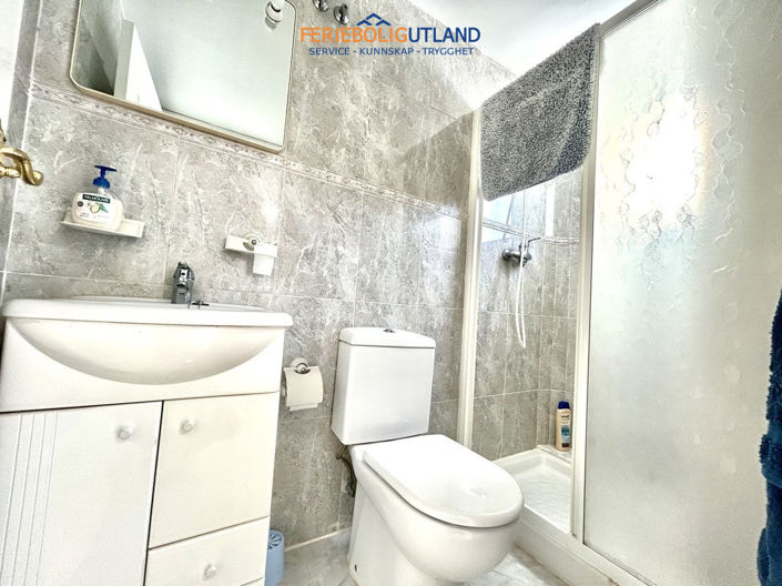 Image No.20-4 Bed Villa for sale