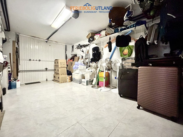 Image No.28-4 Bed Villa for sale