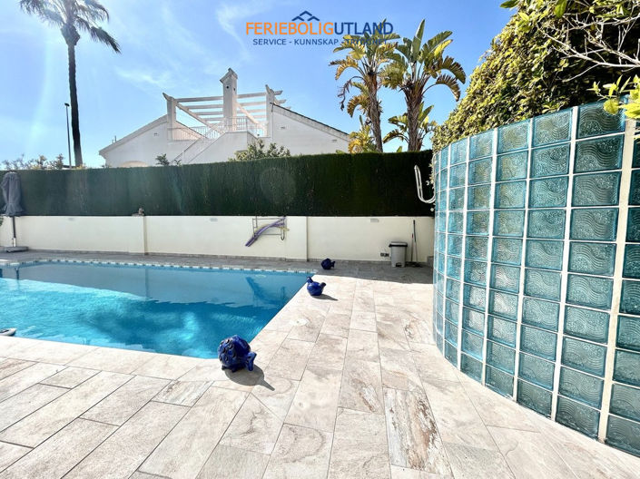 Image No.32-4 Bed Villa for sale