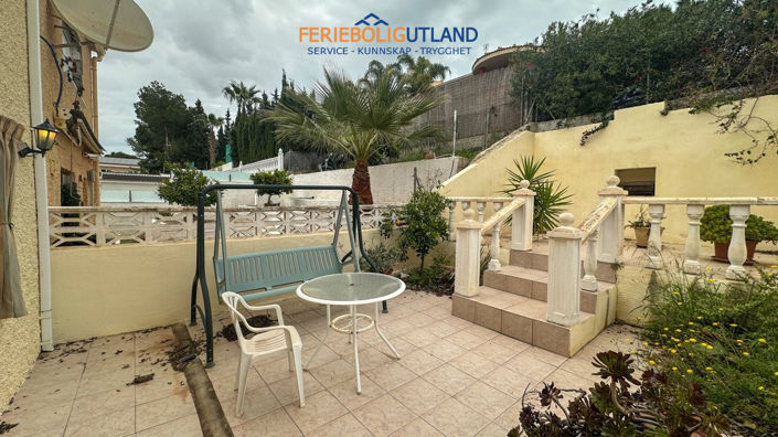 Image No.19-2 Bed Townhouse for sale