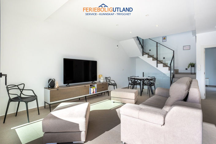 Image No.12-4 Bed Villa for sale