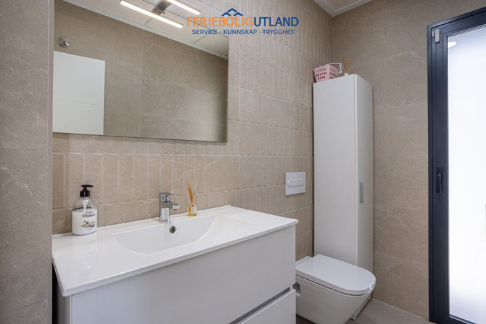 Image No.19-4 Bed Villa for sale