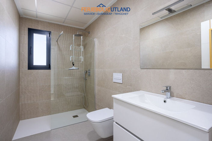 Image No.35-4 Bed Villa for sale