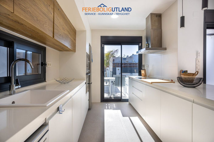 Image No.4-4 Bed Villa for sale