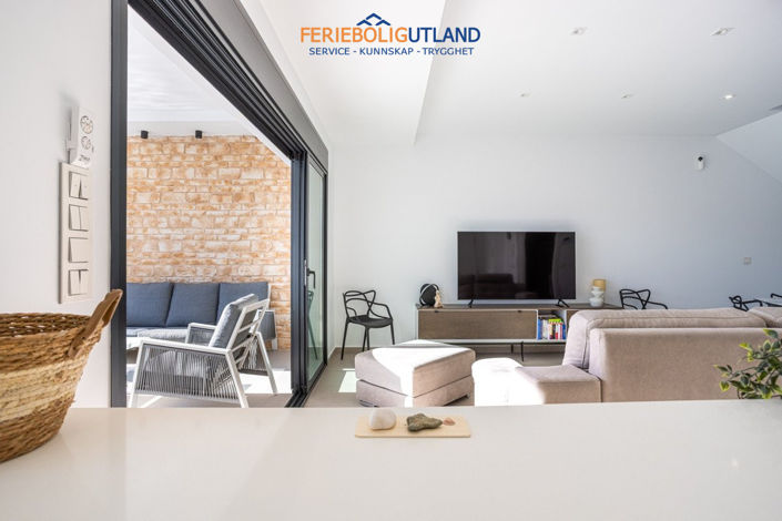 Image No.7-4 Bed Villa for sale