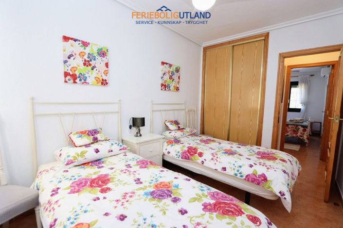 Image No.21-2 Bed Apartment for sale