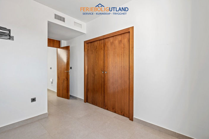 Image No.24-4 Bed Villa for sale