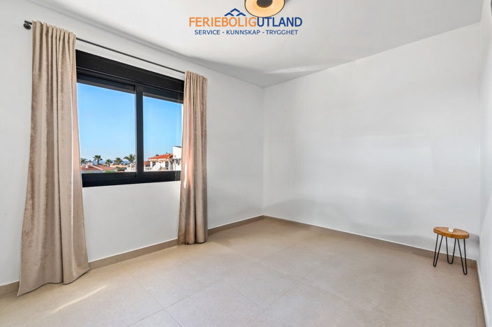 Image No.25-4 Bed Villa for sale