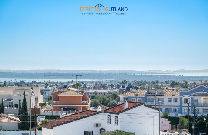 Image No.32-4 Bed Villa for sale