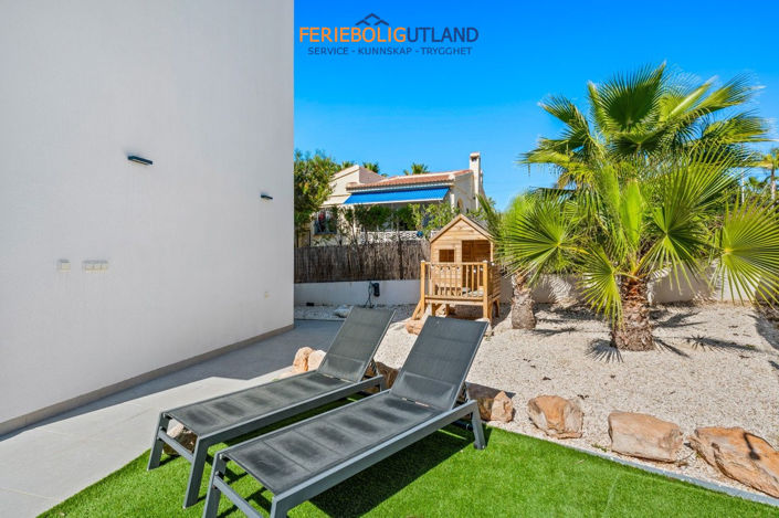 Image No.42-4 Bed Villa for sale