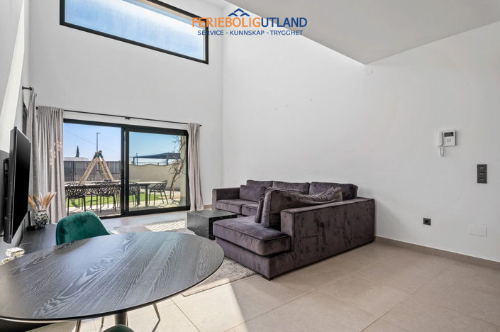 Image No.9-4 Bed Villa for sale