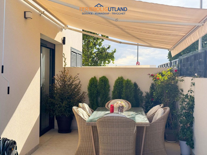 Image No.34-2 Bed Townhouse for sale