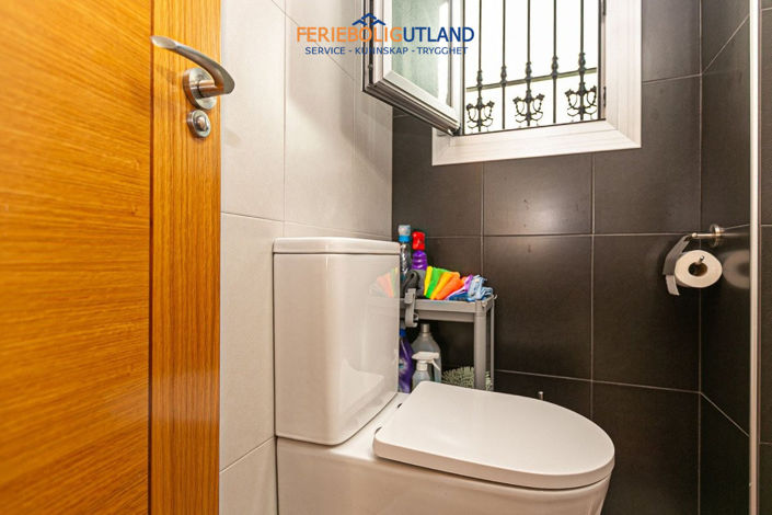 Image No.16-3 Bed Townhouse for sale