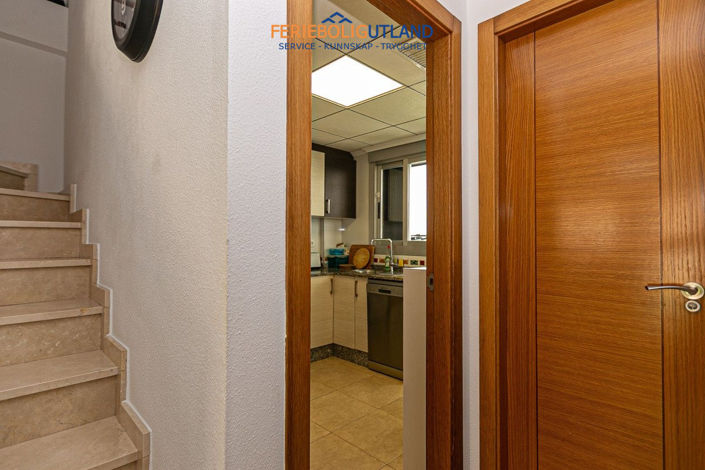 Image No.17-3 Bed Townhouse for sale