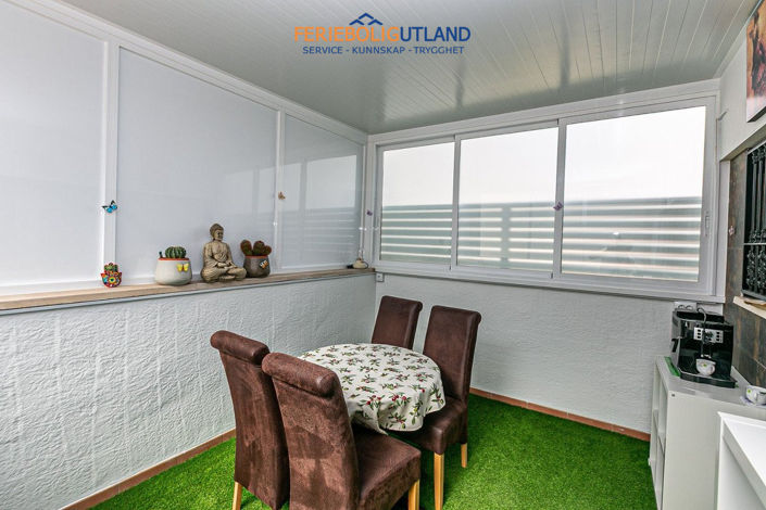 Image No.23-3 Bed Townhouse for sale