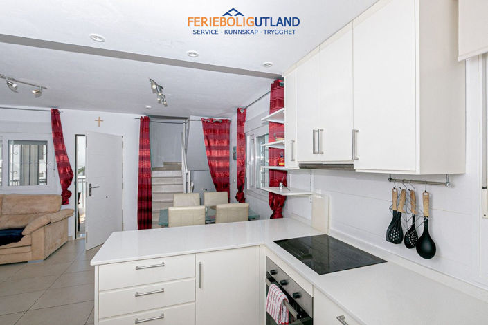 Image No.18-4 Bed Villa for sale