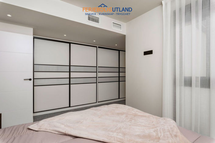 Image No.20-4 Bed Villa for sale