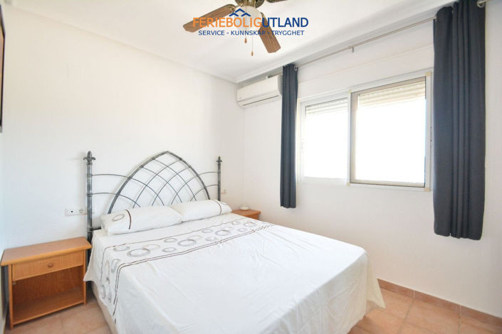 Image No.22-2 Bed Townhouse for sale