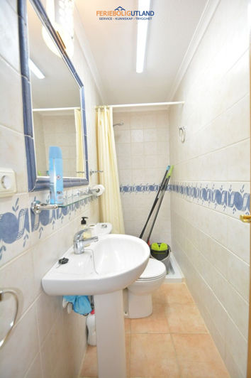 Image No.6-2 Bed Townhouse for sale