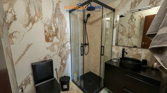 Image No.39-3 Bed Townhouse for sale