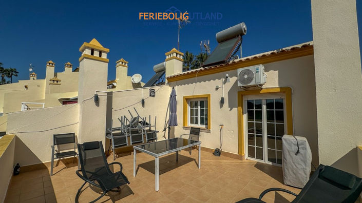 Image No.45-3 Bed Townhouse for sale